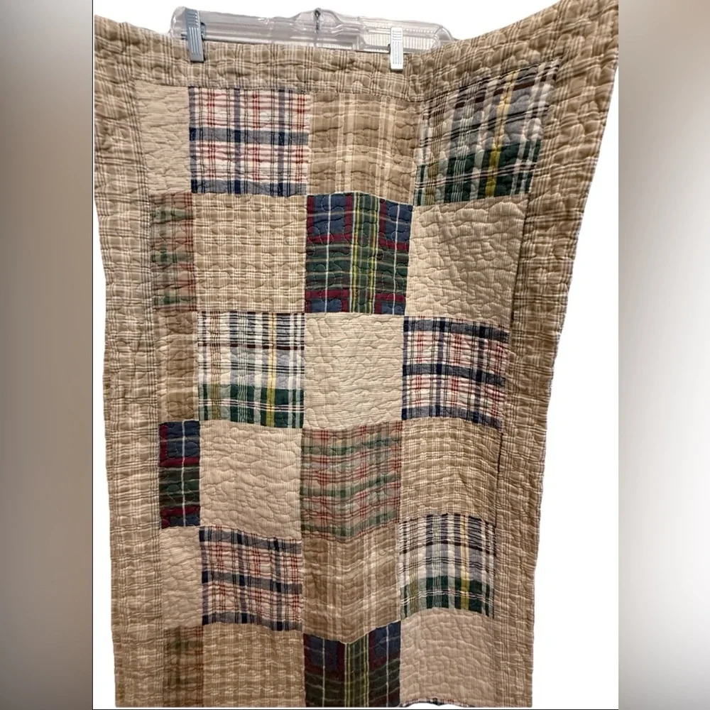 Pair Of Quilted Standard Pillow Shams Multicolor plaid patchwork‎ Pattern